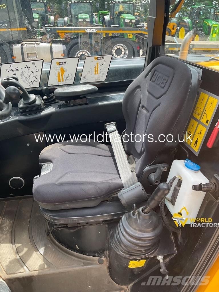 JCB 520-40 農業用伸縮臂裝載機