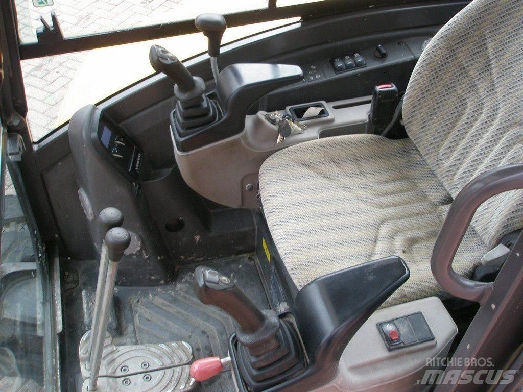 Volvo ECR50D 小型挖土機/掘鑿機<7t(小型挖掘機)