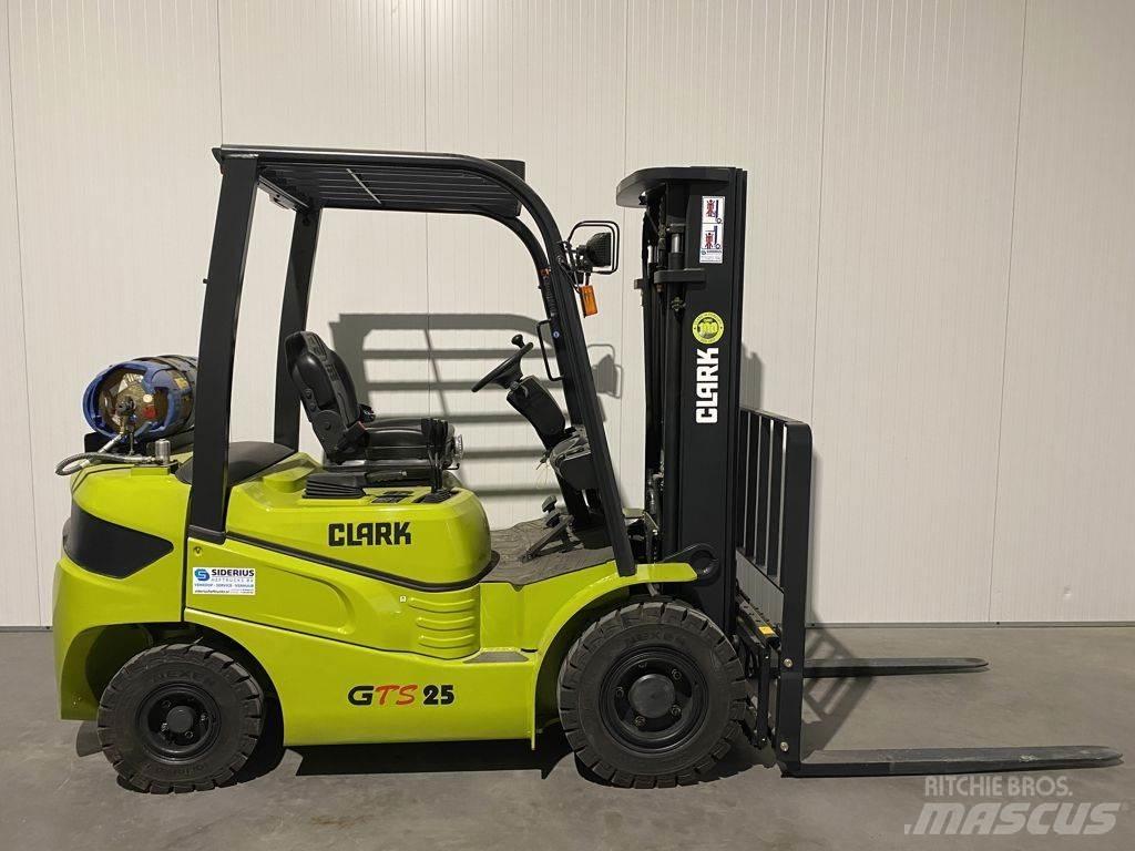 Clark GTS25 液化石油氣LPG卡車