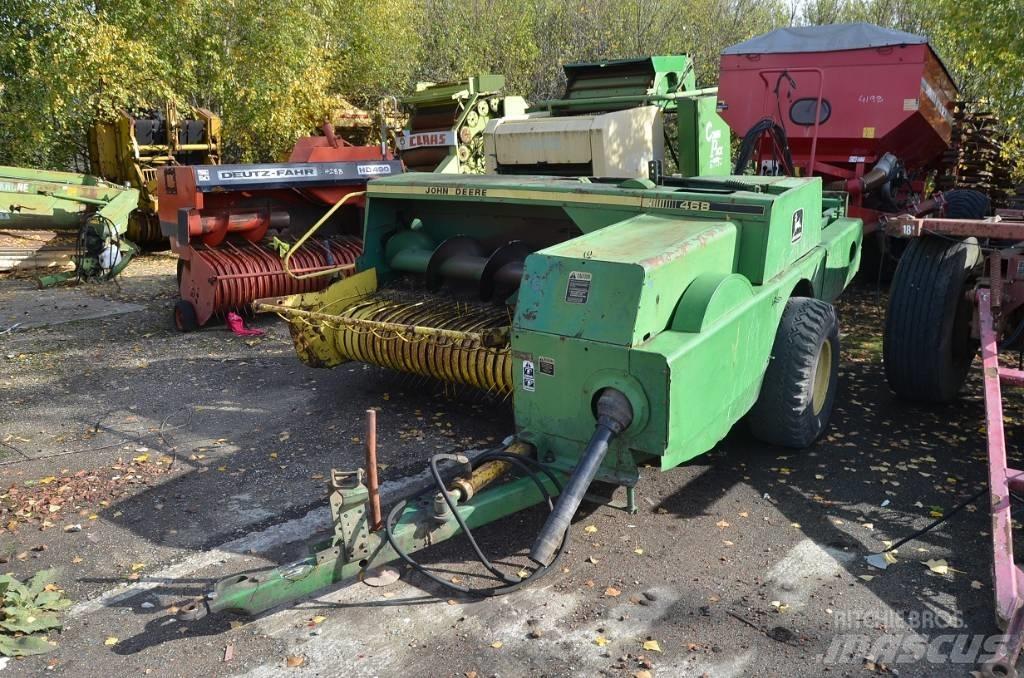 John Deere 468 方形打捆機