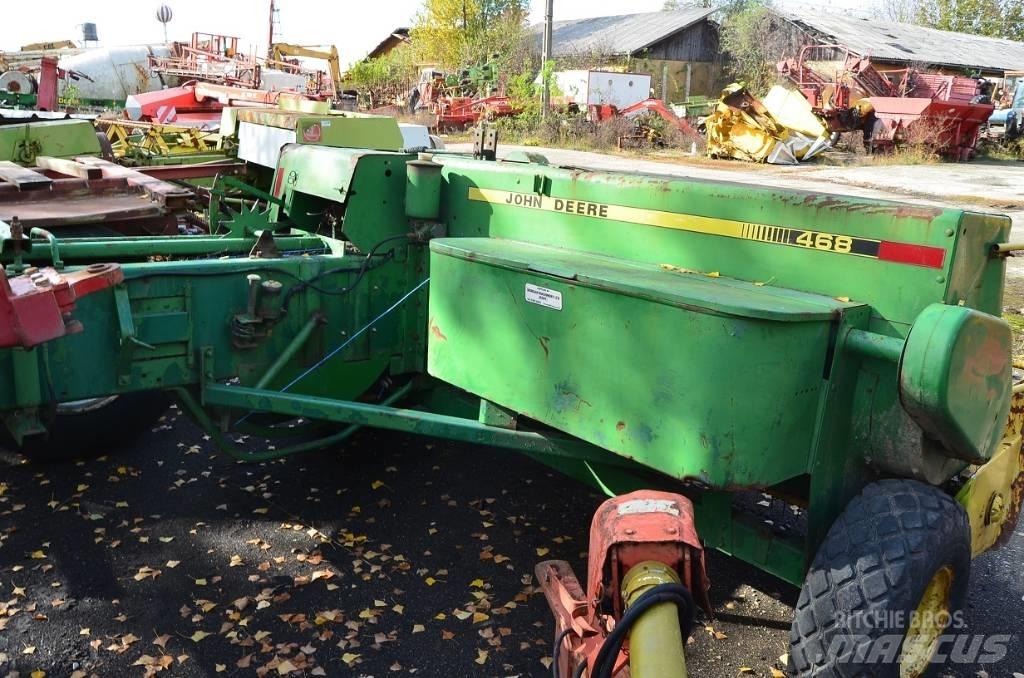 John Deere 468 方形打捆機