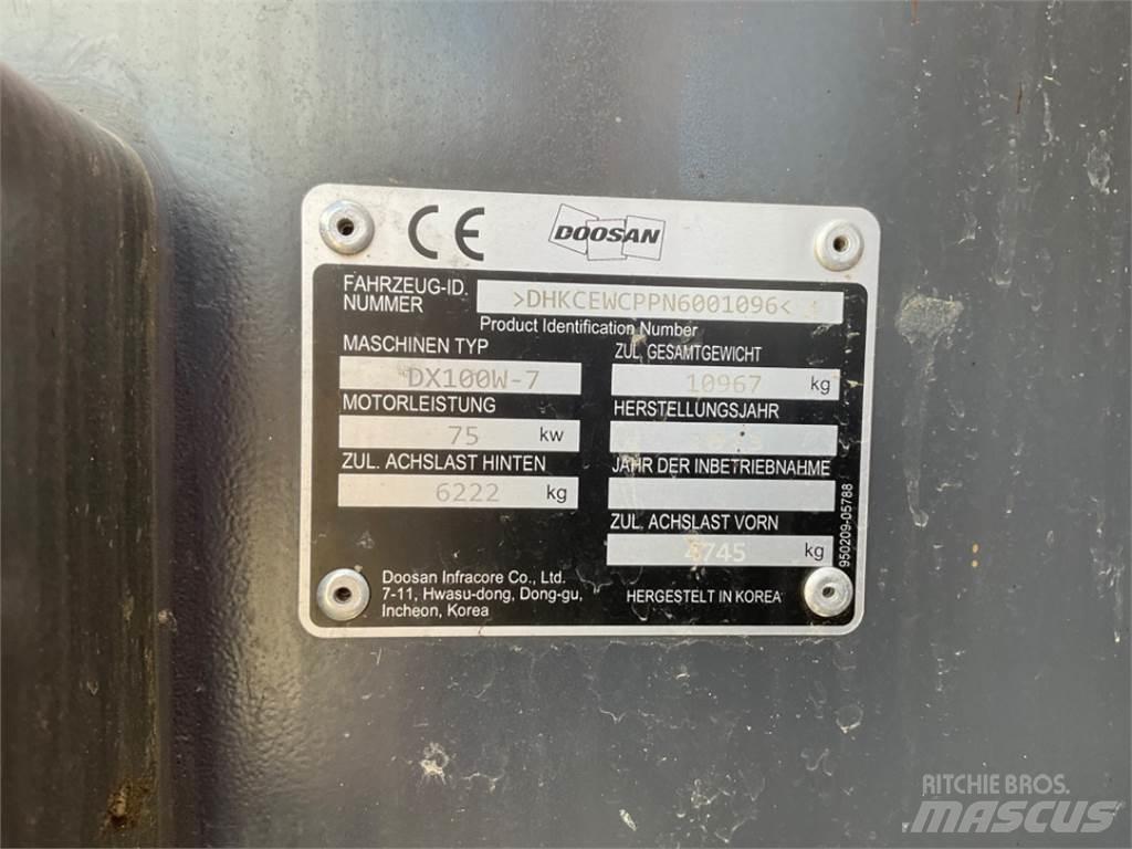 Doosan DX100W-7 旋轉式挖土機/掘鑿機/挖掘機