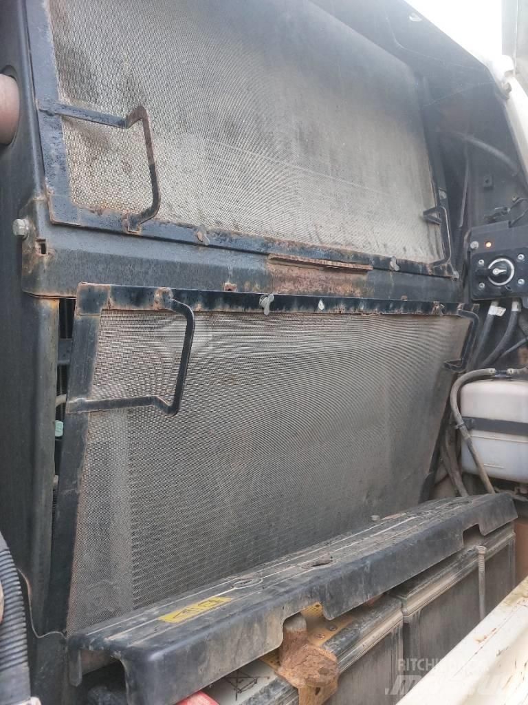 CASE CX 210 D 履帶式 挖土機/掘鑿機/挖掘機