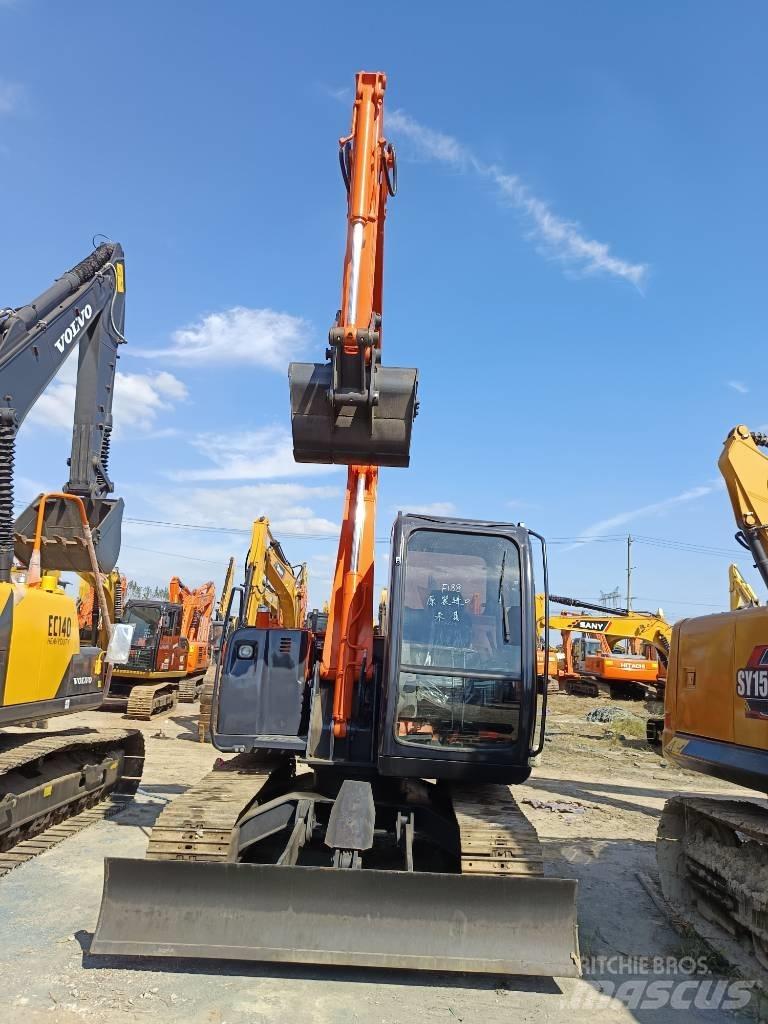 Hitachi ZX 75 中型挖土機/掘鑿機/挖掘機 7t-12t