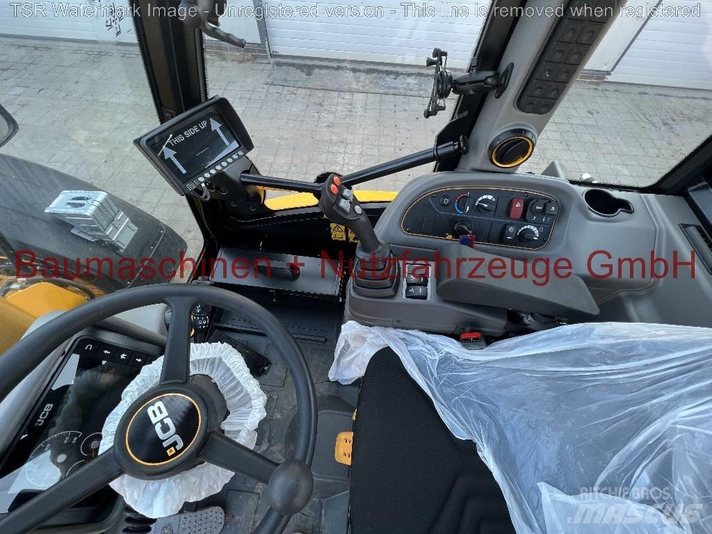 JCB TM320S -Demo- 伸縮輪式裝載機