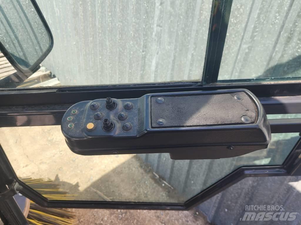 Schmidt Swingo 200 掃倉機