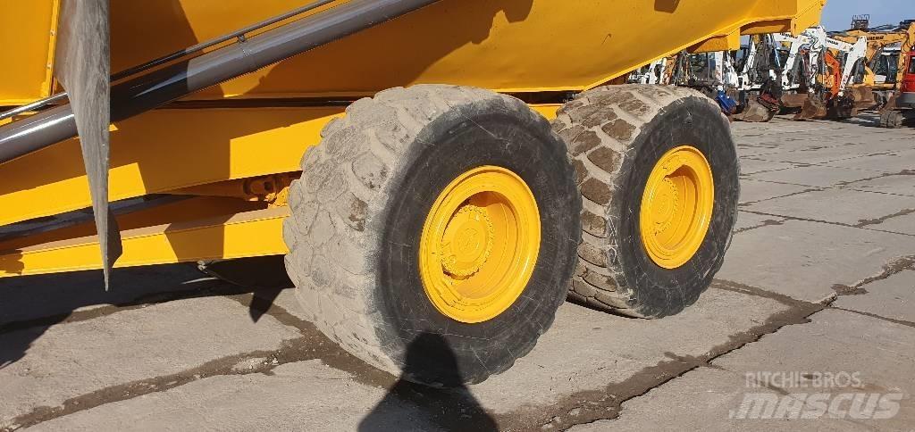 Volvo A 30 F 鉸接式起吊車
