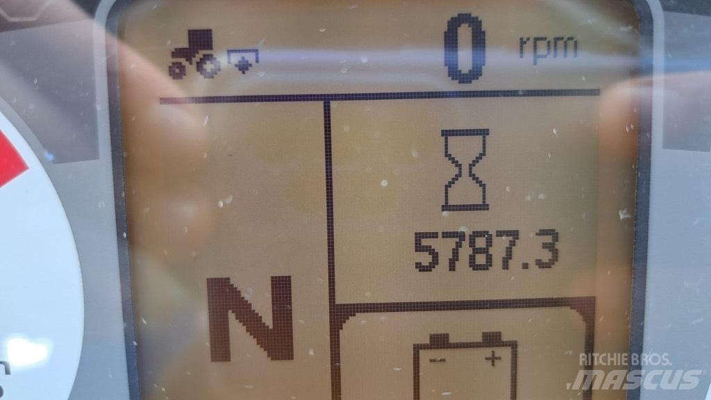 New Holland T 4.105 曳引機