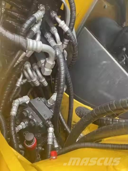 Komatsu PC70-8 中型挖土機/掘鑿機/挖掘機 7t-12t