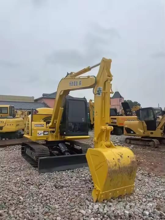 Komatsu PC70-8 中型挖土機/掘鑿機/挖掘機 7t-12t