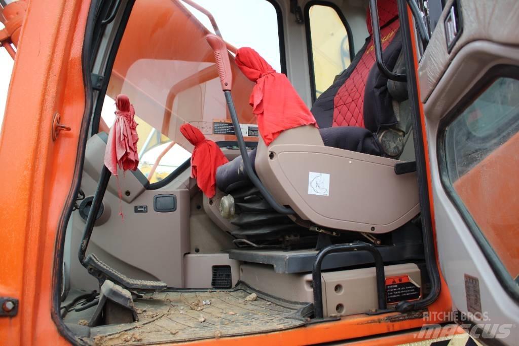 Doosan 220 LC-7 履帶式 挖土機/掘鑿機/挖掘機
