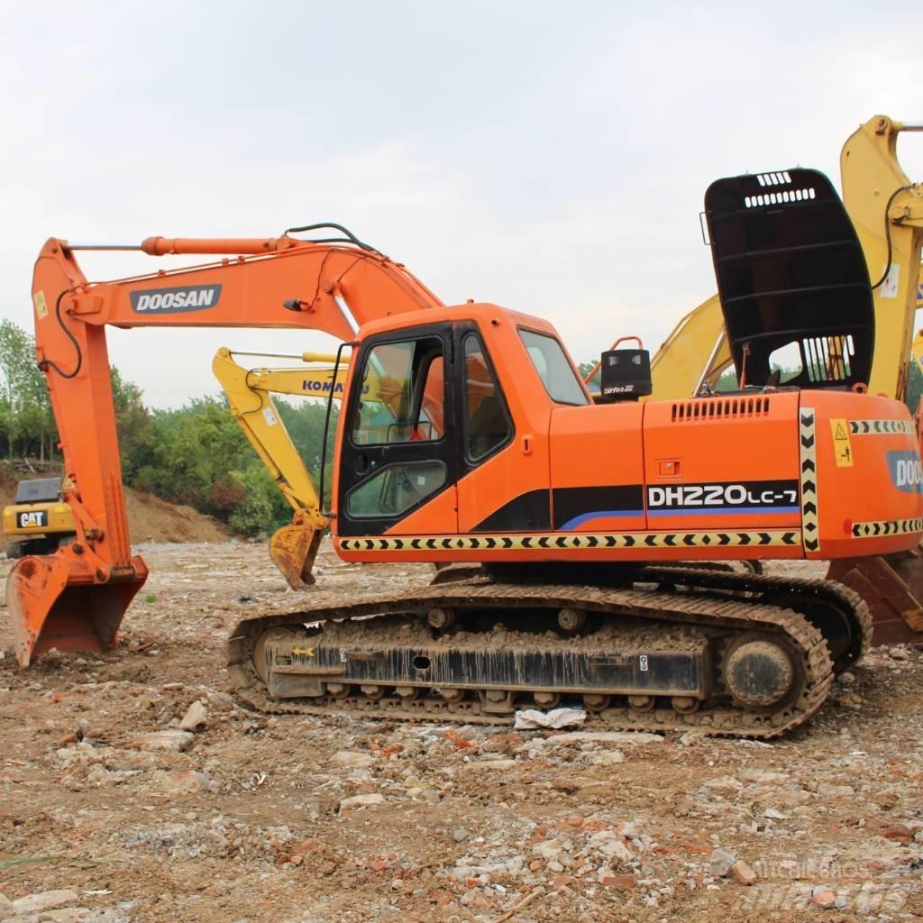 Doosan 220 LC-7 履帶式 挖土機/掘鑿機/挖掘機
