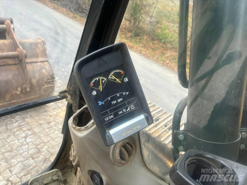 Volvo EC 220 DL 履帶式 挖土機/掘鑿機/挖掘機