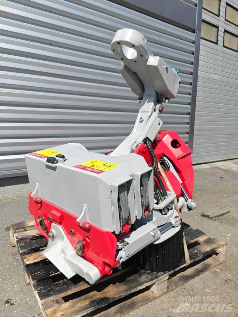 Log Max 4000 收穫機頭