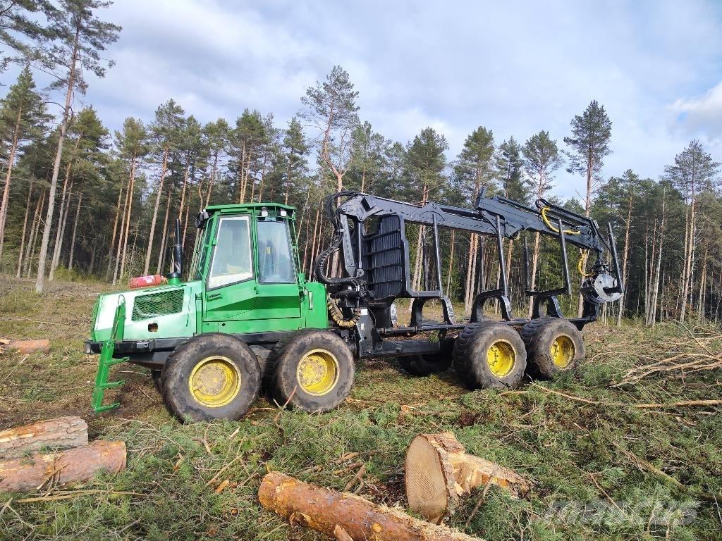 John Deere 1110 D 集運機