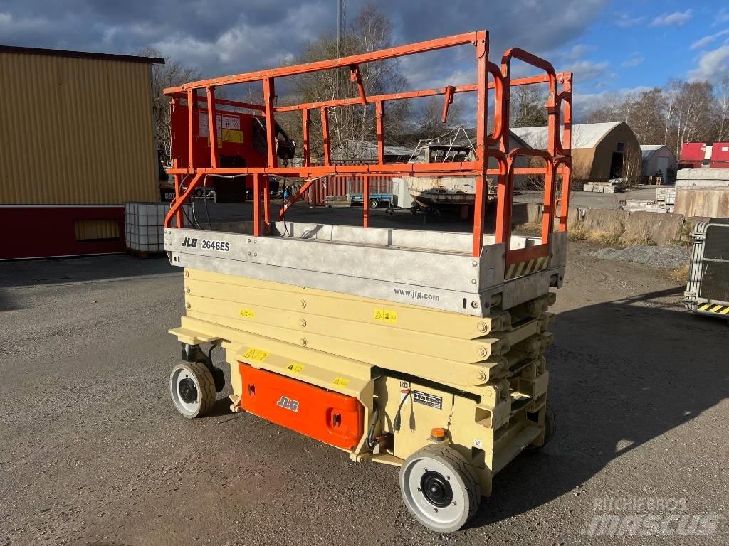 JLG 2646 ES 剪式升降機