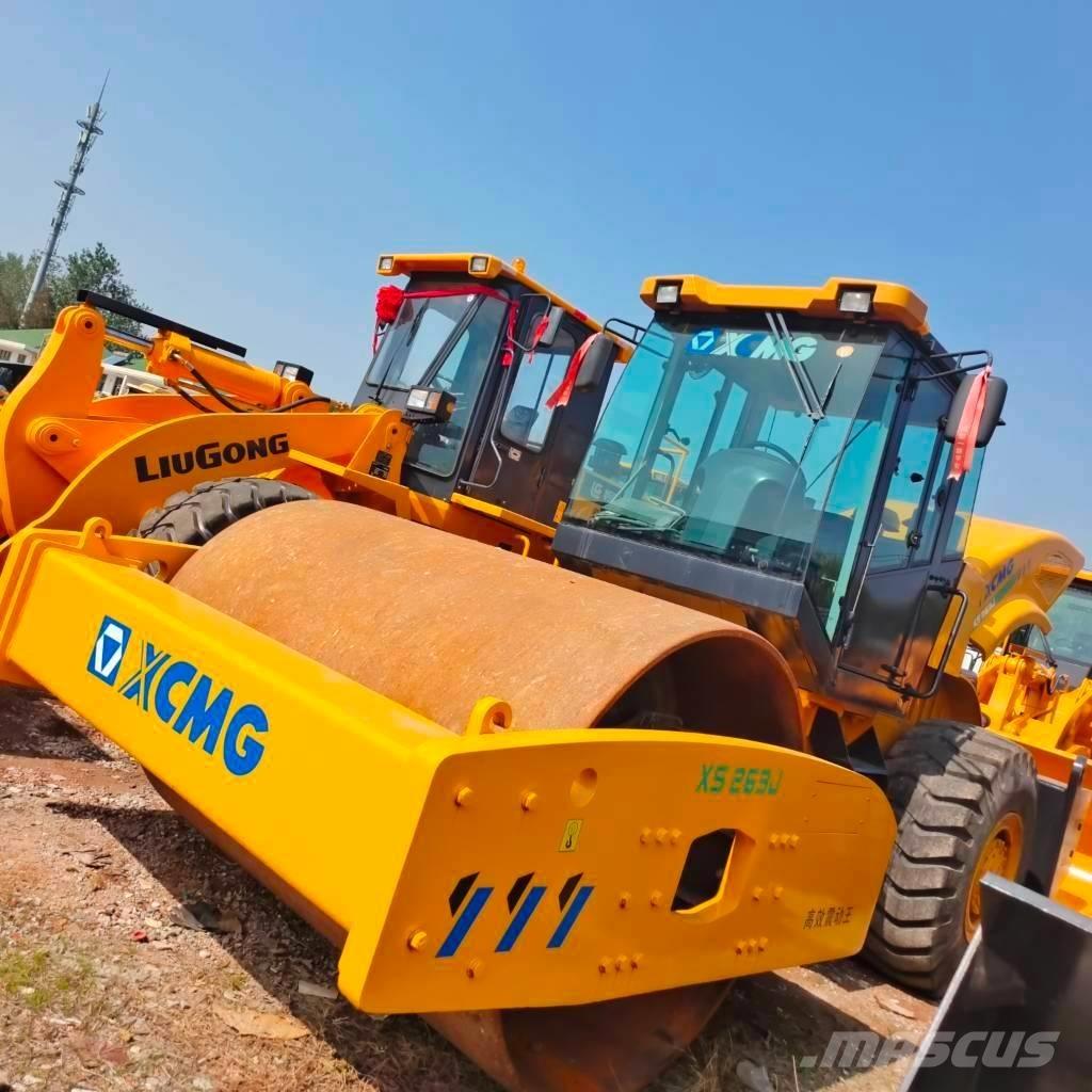 XCMG XS263J 單輪滾壓機