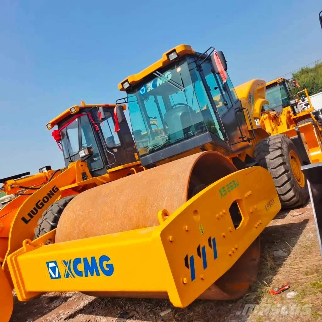 XCMG XS263J 單輪滾壓機