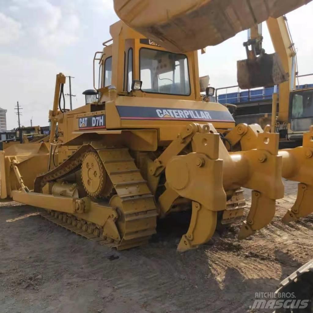 CAT D7H 履帶推土機