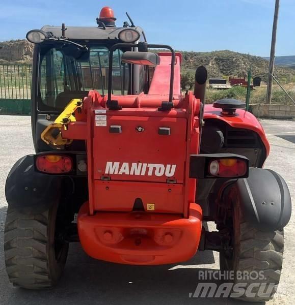 Manitou MT 625 伸縮臂操作車