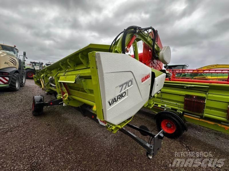 CLAAS LEXION 6700 聯合收穫機