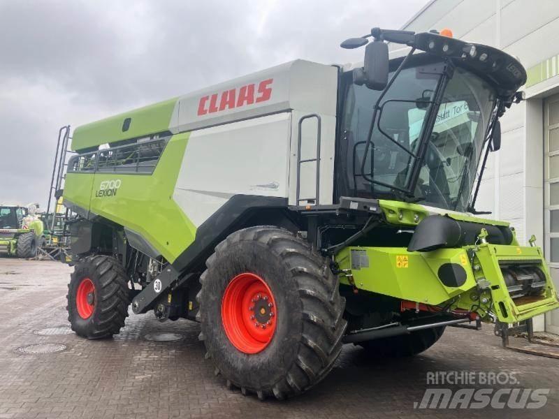 CLAAS LEXION 6700 聯合收穫機