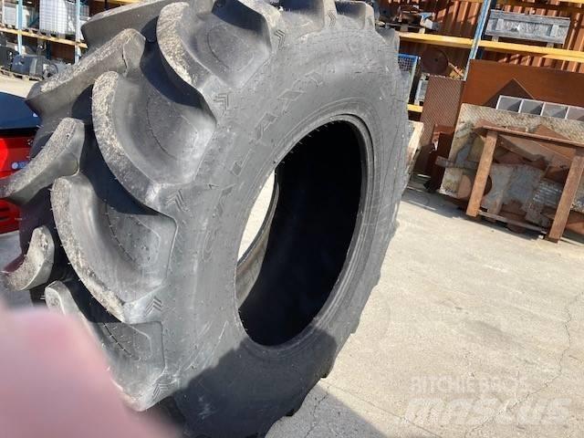 Galaxy 710/70R38 輪胎、車輪和輪圈