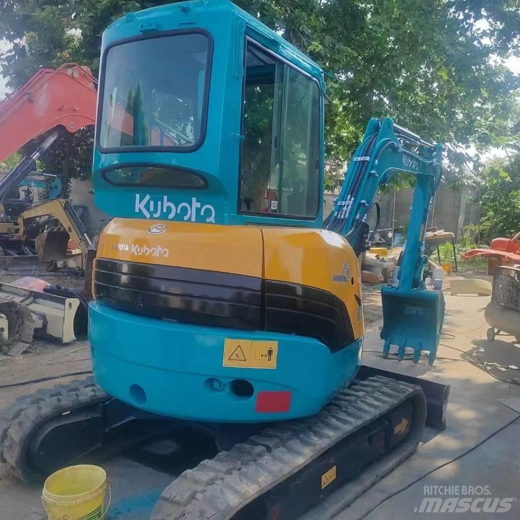 Kubota U 30 小型挖土機/掘鑿機<7t(小型挖掘機)