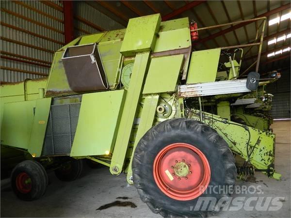 CLAAS Mercator 70 聯合收穫機