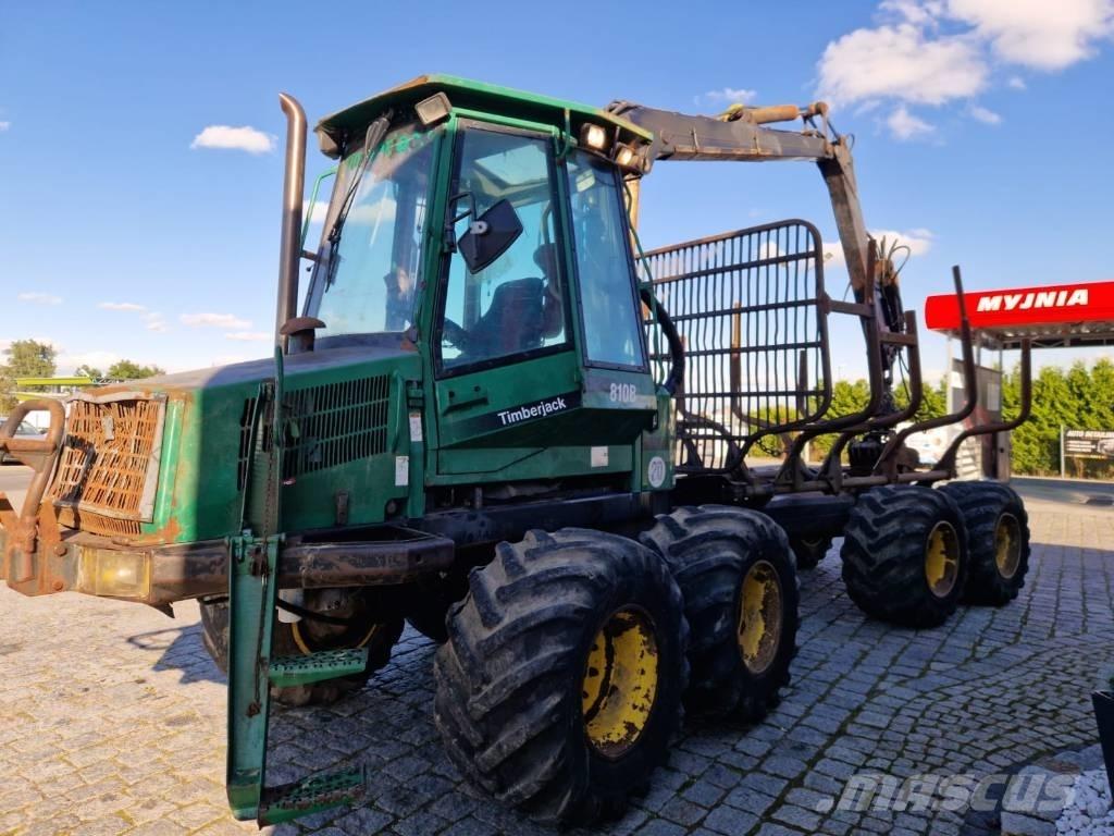 Timberjack 810 B 集運機
