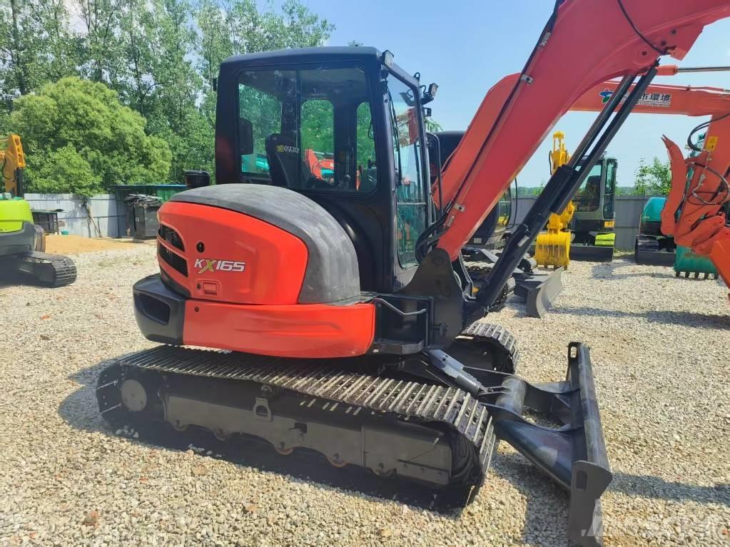 Kubota KX 165 小型挖土機/掘鑿機<7t(小型挖掘機)