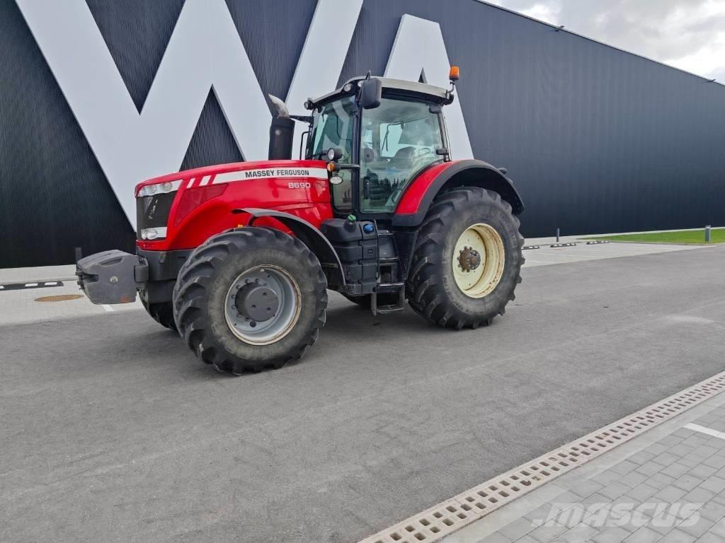 Massey Ferguson 8690 曳引機