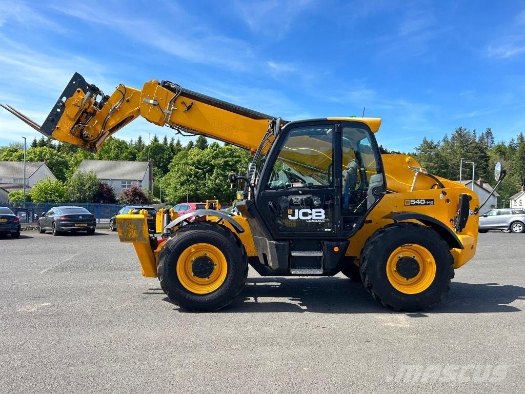JCB 540-140 Sway / AC 伸縮臂操作車