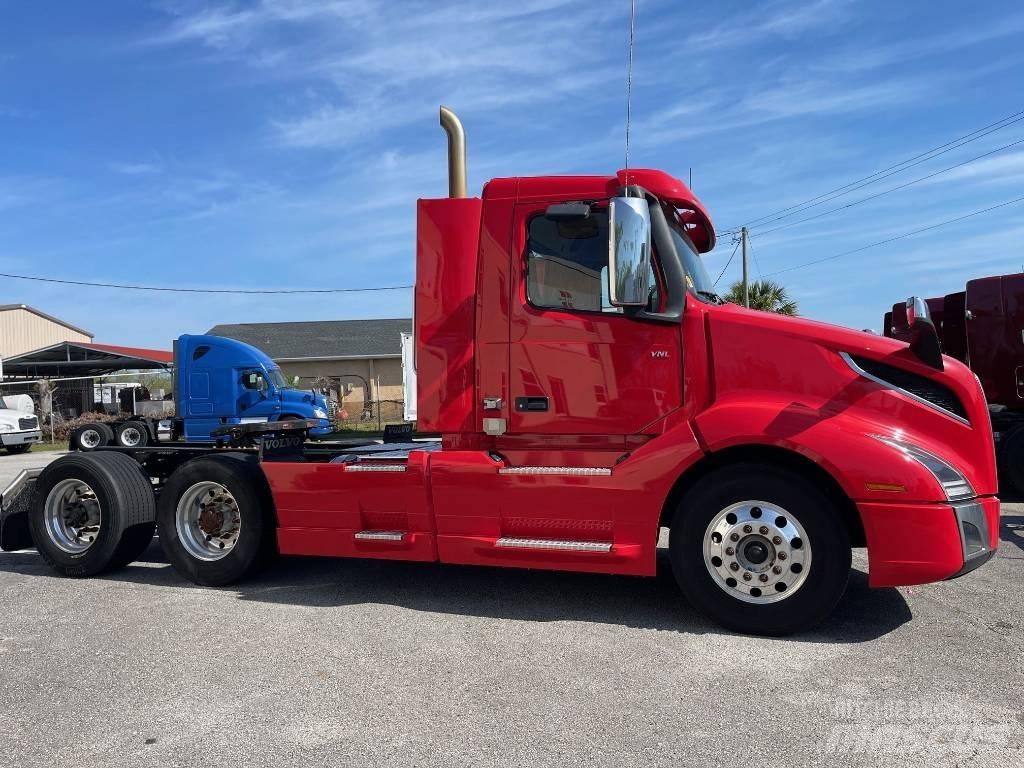 Volvo VNL64T300 曳引機組件