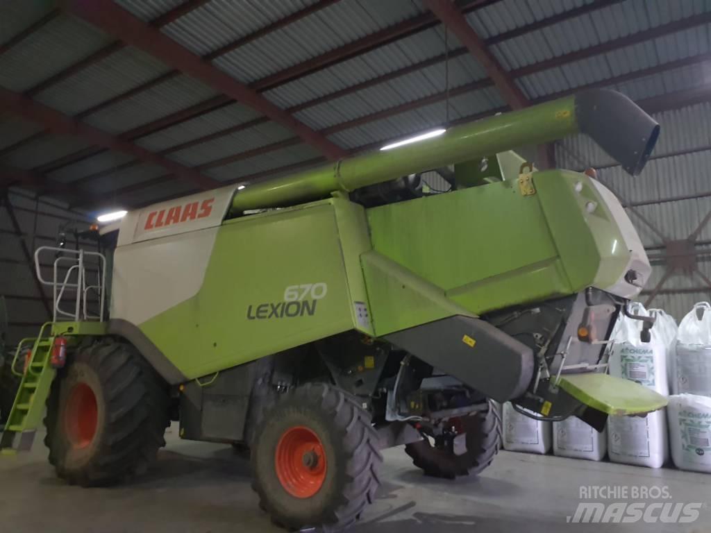CLAAS Lexion 670 聯合收穫機