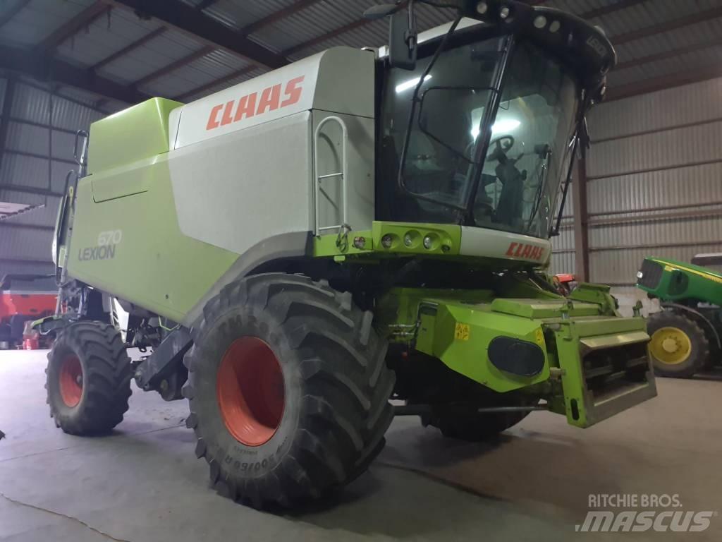 CLAAS Lexion 670 聯合收穫機