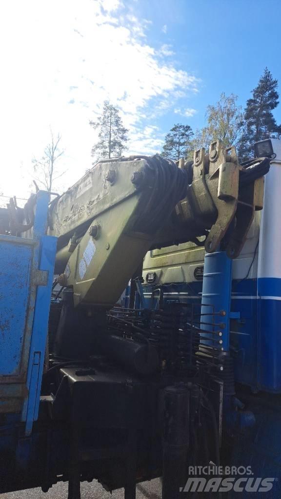 Volvo F 12 起重機卡車