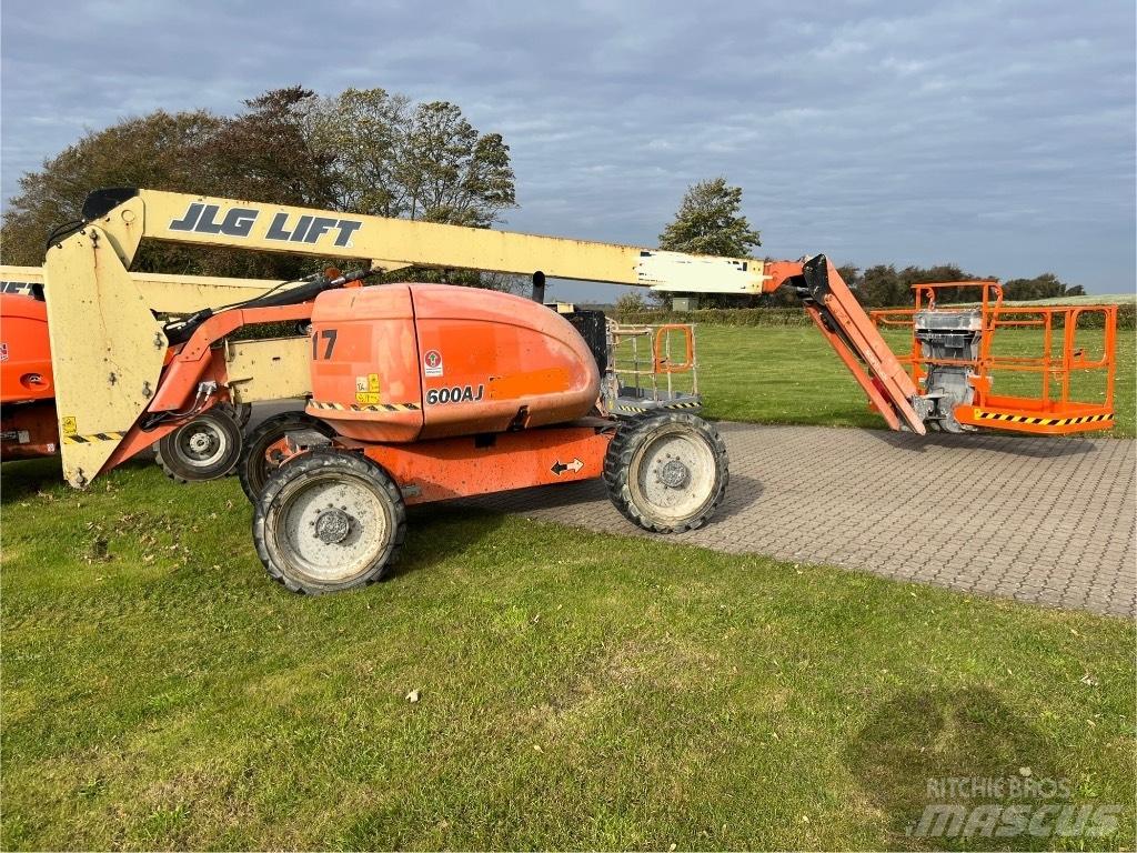 JLG 600 AJ 曲臂高空作業車