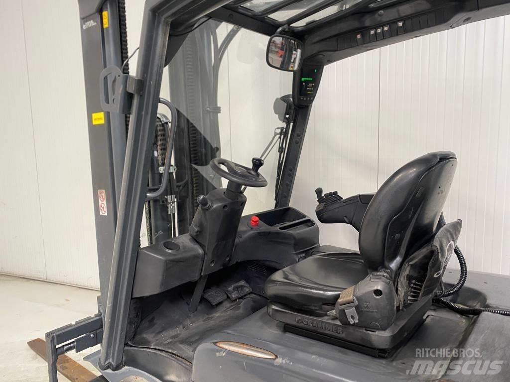 Linde E30L-01 電動堆高機
