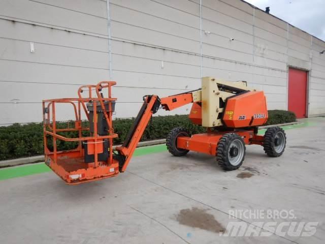 JLG 340AJ 曲臂高空作業車