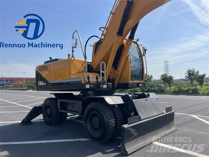 Hyundai R210W-9 旋轉式挖土機/掘鑿機/挖掘機