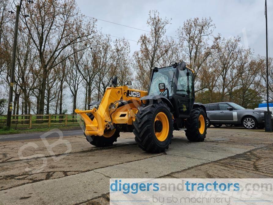 JCB 526-56 Agri 伸縮臂操作車