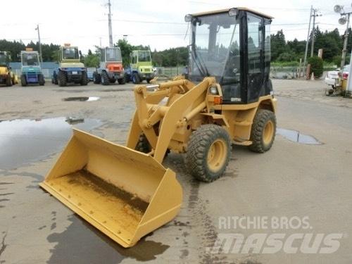 CAT 901B 輪胎式裝載機