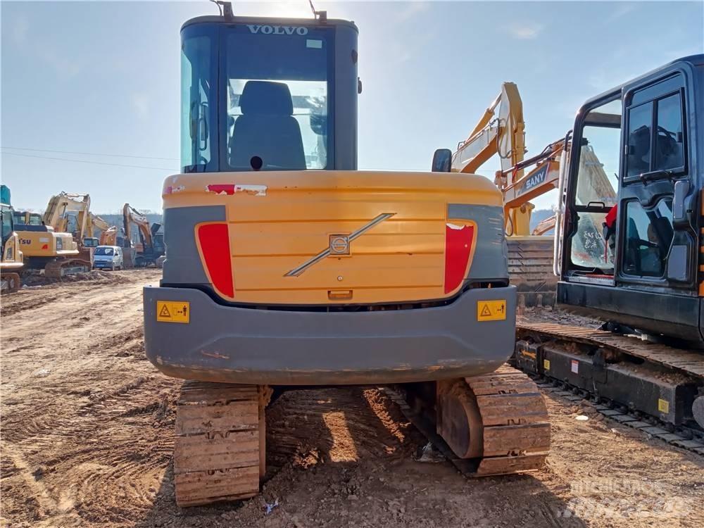 Volvo EC60BLC 小型挖土機/掘鑿機<7t(小型挖掘機)