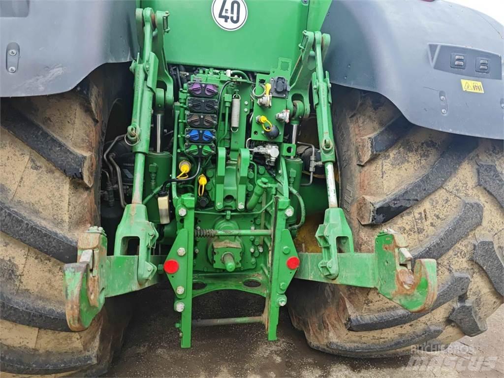 John Deere 8400R 曳引機