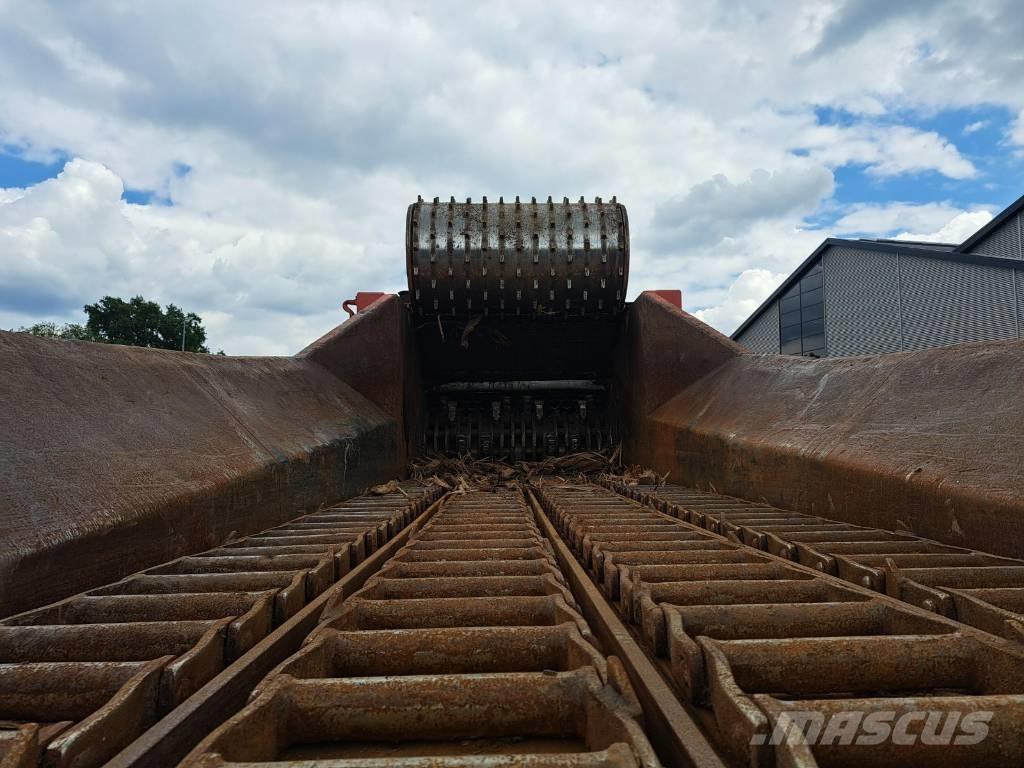 Morbark 3400 XT 廢棄物撕碎機