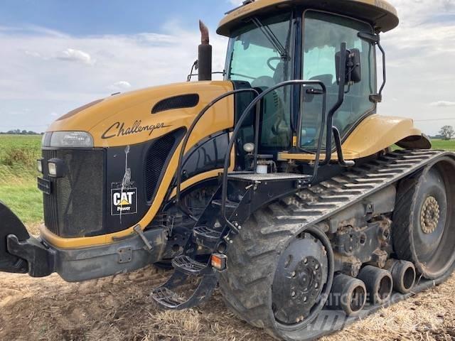 Challenger MT 765 曳引機