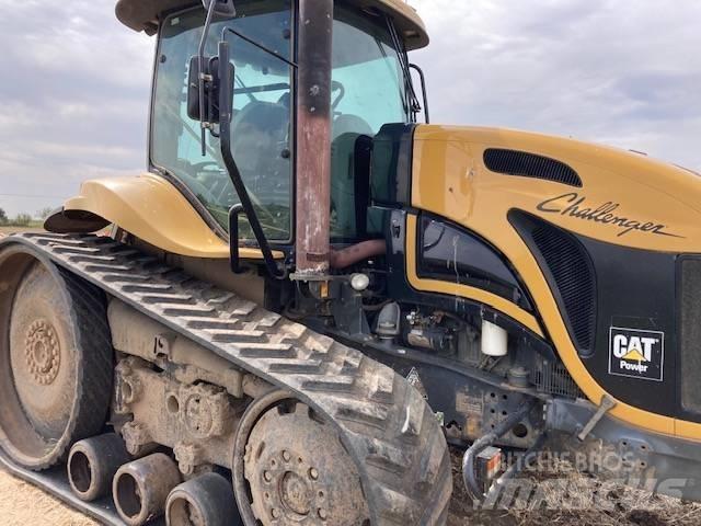 Challenger MT 765 曳引機