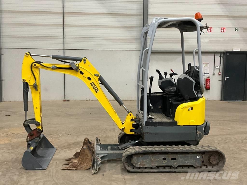 Neuson EZ 17 小型挖土機/掘鑿機<7t(小型挖掘機)