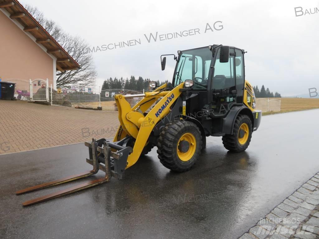 Komatsu WA 70M 輪胎式裝載機